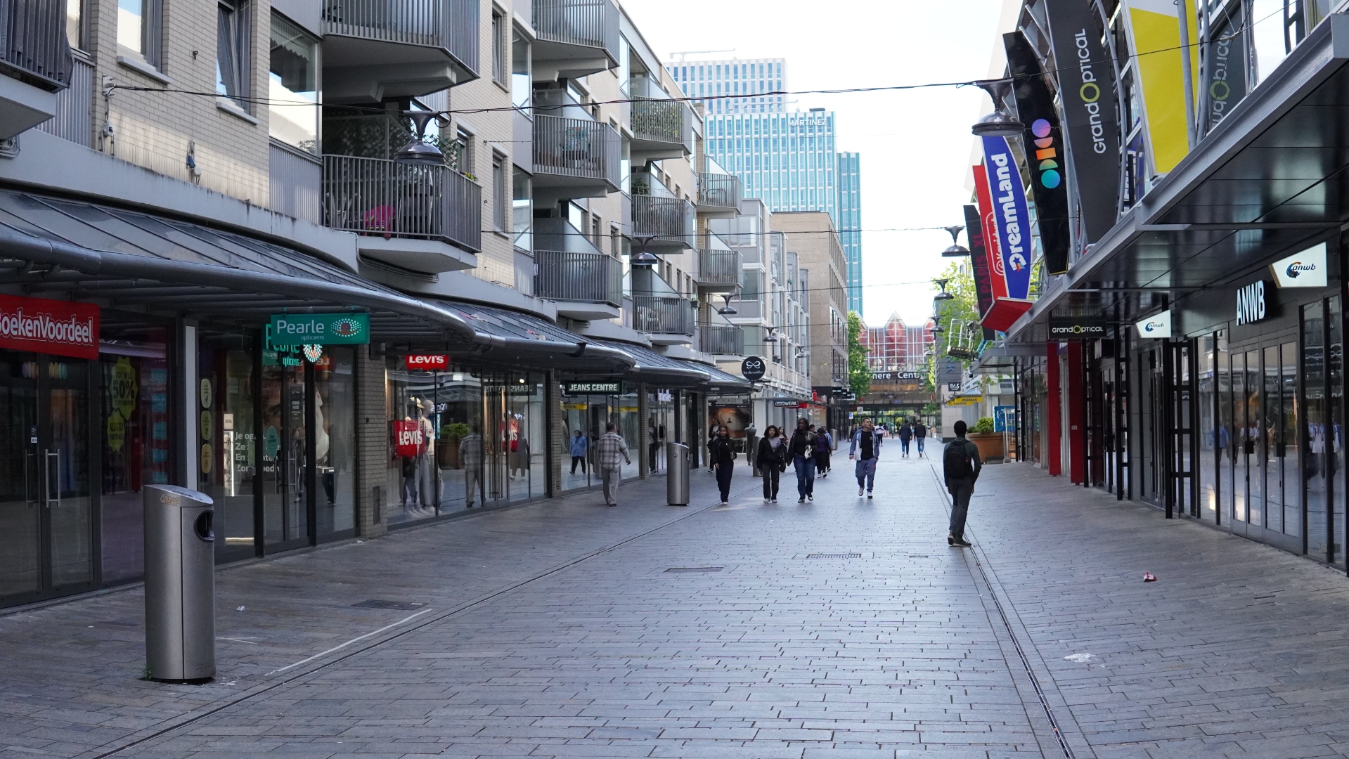 Tilburg city centre shopping street, an event location