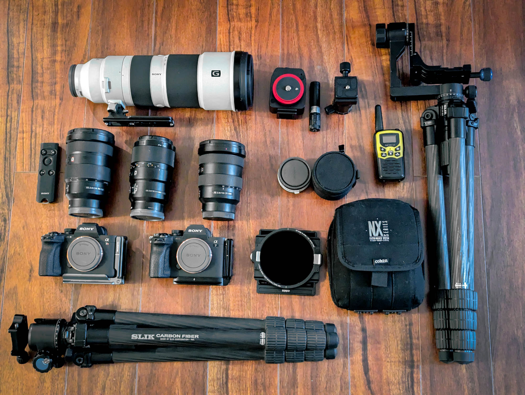 Sony Alpha full-frame cameras with a lineup of professional G-Master lenses